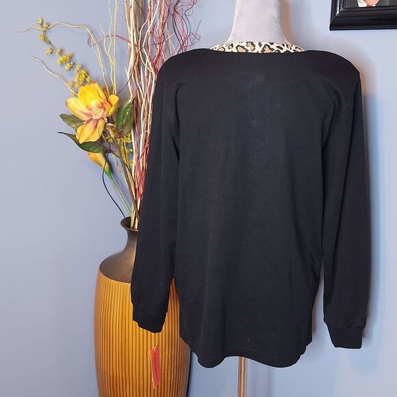 Cathy daniels Long Sleeve Henley Top Exotic Black Size Medium NWT - Picture 7 of 15
